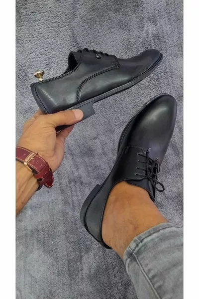 أحذية رجالية سوداء كلاسيكية