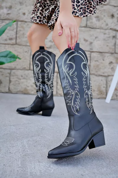 Zwarte Leer Witte Geborduurde Rits Lange Westerse Cowboylaarzen voor Vrouwen