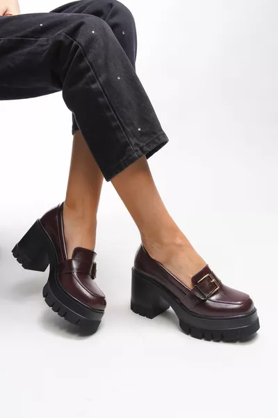 Taryndilwen المرأة مشبك الكعب المتسكع  بورجوندي التجاعيد براءات الاختراع والجلود