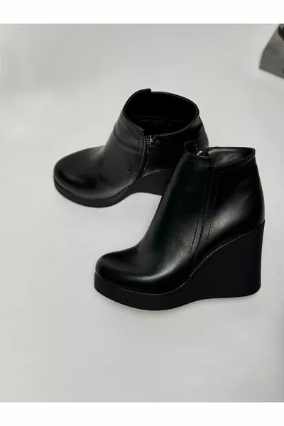 Pelle Nera Cerniera Tacco Imbottito Stivali Da Donna