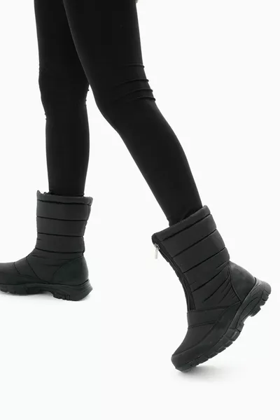 المرأة السوداء للماء أحذية الثلج الطويلة