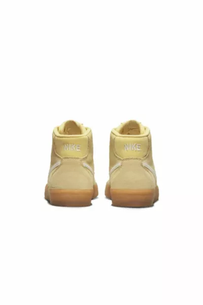 أحذية Sb Bruin عالية التزلج. 