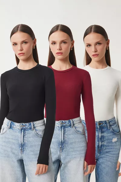 Пачет от 3 броя базова плетена блуза с велосипедна яка и отвор за пръсти в екрю, черно и бордо 