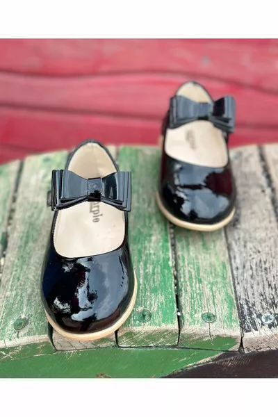 Детски ортопедични балеринки с лента и панделка