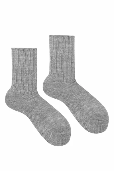 الشتاء المرأة الصوفية اللون الرمادي النوم الجوارب لمسة ناعمة