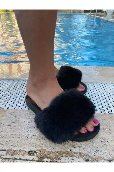 شبشب فرو أسود