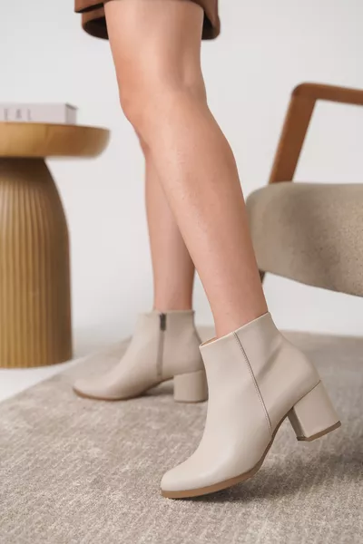  حذاء شتوي للنساء