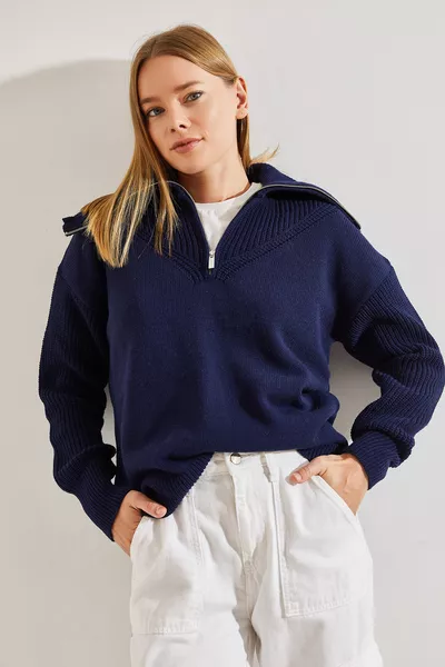 كنزة نسائية صوفية بياقة صيد السمك وسحّاب