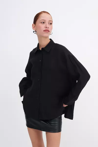 قميص فضفاض بشقوق جانبية 