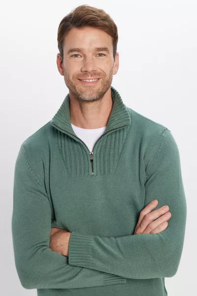Men's Slim Fit Ribbed Zip-Up Green High Collar Sweater