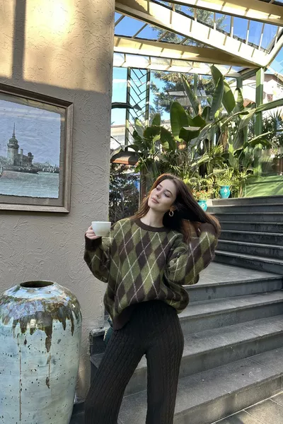 BİSİKLET YAKA BAKLAVA DESEN TRIKO KAZAK