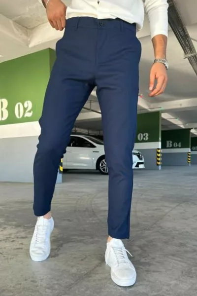 بنطال رجالي عالي الجودة باللون الأزرق الداكن، قماش مرن، قصة إيطالية، أنيق ومريح ومناسب لجميع المناسبات