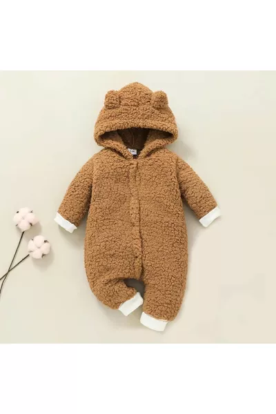 بدلة رضّع شتوية بقبعة من الفيلس الناعم