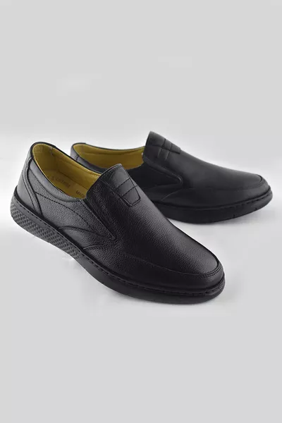  حذاء رجالي موسمي بقاعدة تقويم العظام من الجلد الطبيعي باللون الأسود