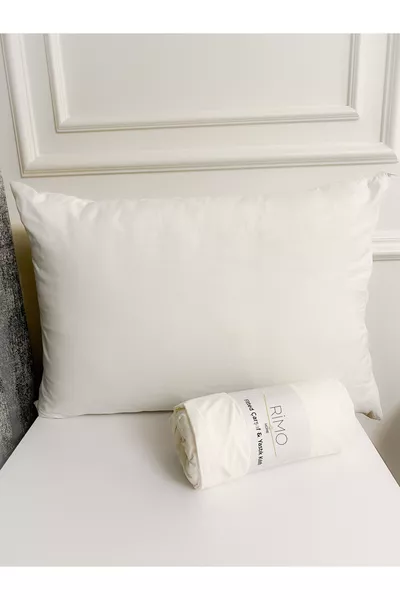 Doppelte Größe Weißes Ranforce-Spannbettlaken mit Kissenbezug.