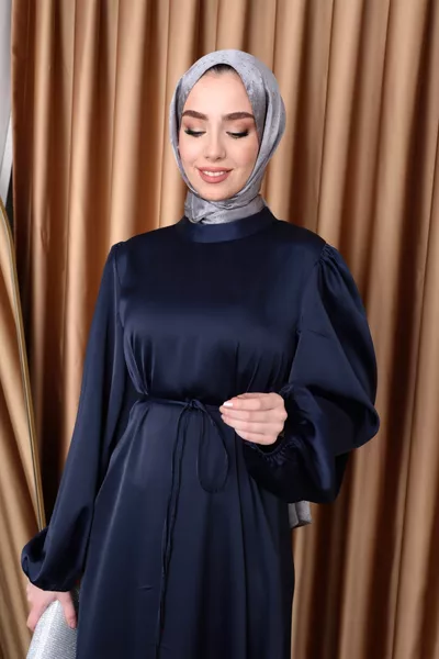 فستان ساتان محتشم بأكمام بالون، تصميم مريح، بحزام