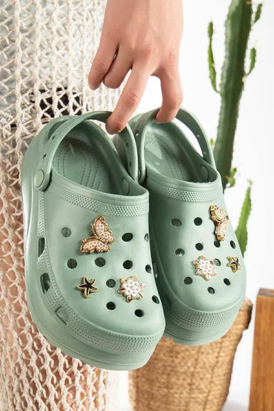 شبشب طبي عالي المقاس بمقعد مريح للطبيب والممرضة والطباخ والمستشفى