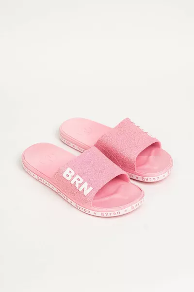 صندل نسائي وردي بمقاس تشريحي ونعل مانع للانزلاق للحمام والمرحاض والشاطئ