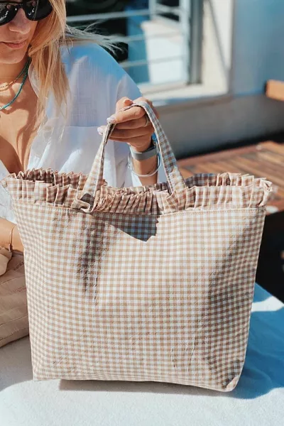 Checkered Lady Beige Beach Bag