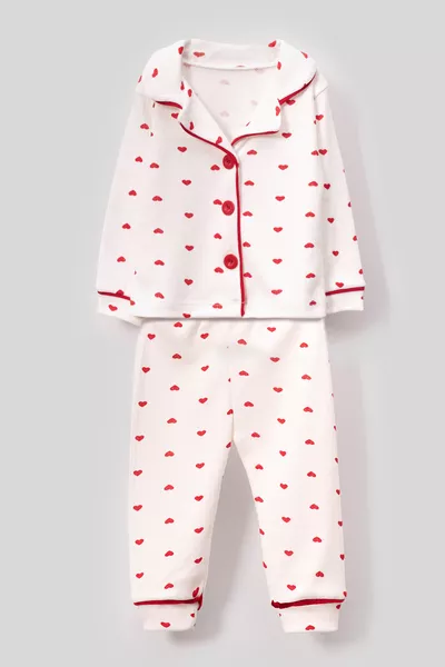 طقم بيجامة لطفلة صغيرة قلبين - قطعتان - أحمر وأبيض