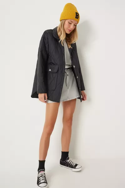 Women's Black Pocketed Oversized Quilted Jacket 