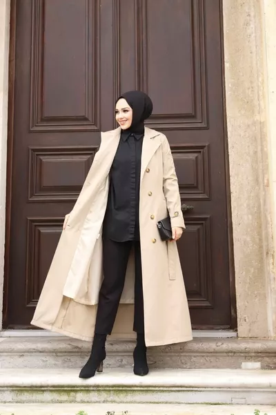 1. High-Quality Long Women's Trench Coat with Lined Double-Breasted Collar in Cream