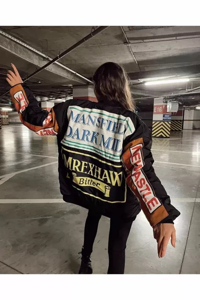 Giacca bomber college con stampa dettagliata