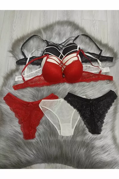 Сутиен с дантела и подплата, комплект от 3 броя
