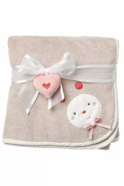 بطانية لطيفة باللون البني