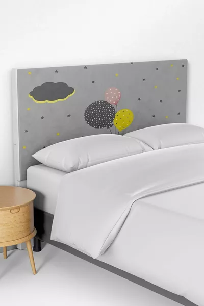 غطاء رأس سرير لغرفة أطفال باللون الرمادي مع بالونات