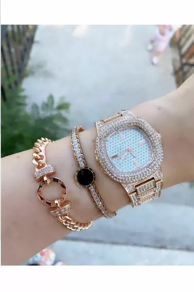 ساعة باتيك بسوار فولاذي مزينة بالكريستال عالي الجودة