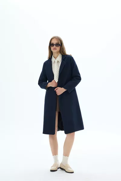 Dames Lange Marineblauwe Gevoerde Wolmix Jas / Collectie