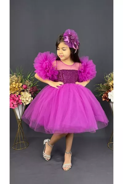 فستان سهرة للبنات مزيّن بالترتر والخرز، بأكمام بوم بوم وطبقات شيفون، تنورة منفوشة باللون البنفسجي