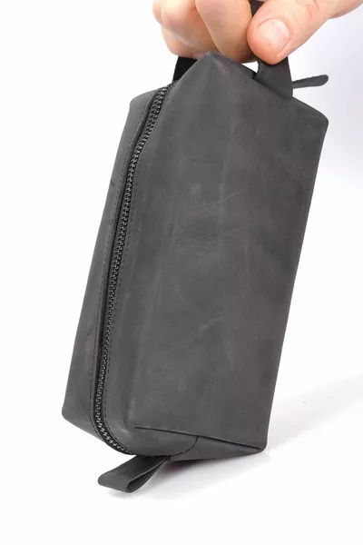 Genuine Leather Men's Handbag Dopp Kit