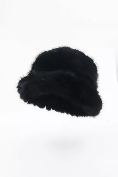Black Round Hat Plush Bucket Hat