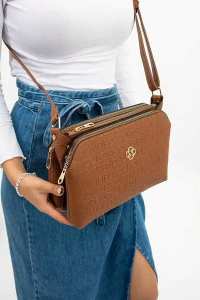 Sac de qualité à trois compartiments avec texte imprimé, résistant à l'eau, porté en bandoulière