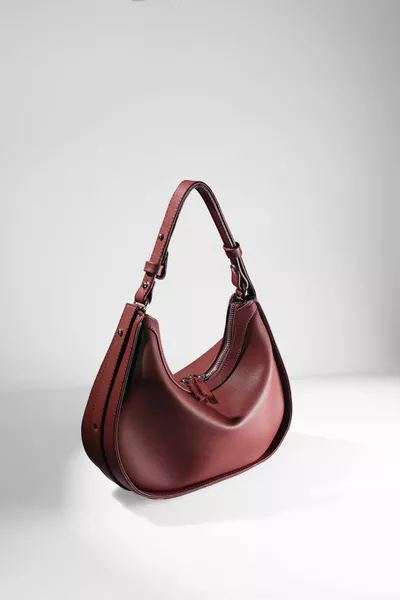 حقيبة يد وكتف نسائية بورجوندي بحمالات قابلة للتعديل مبطنة