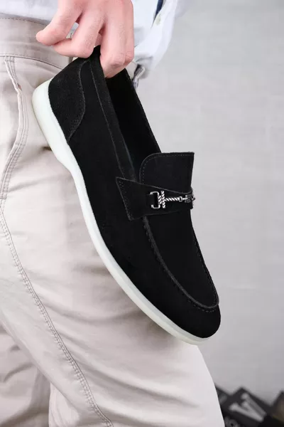 جلد طبيعي ، أحذية رجالية متسكع العظام