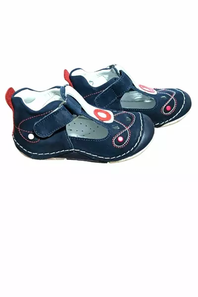 Детская ортопедическая обувь из натуральной кожи первого шага