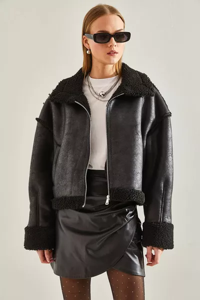 Manteau Femme Plissé Détail Écorce Laminée  