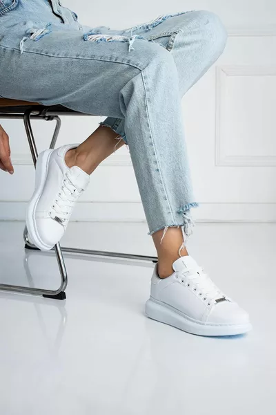 أبيض -  سنيكرز نسائي