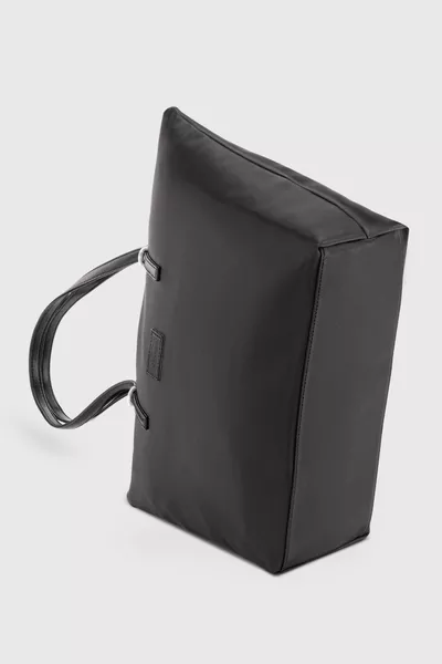 Женская черная сумка-шоппер 