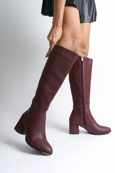 Oval Toe Side Zippered Burgundy Heeled Women's Boots