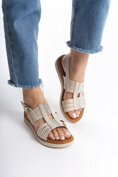 Дамски сандали с каишка с ниска подметка