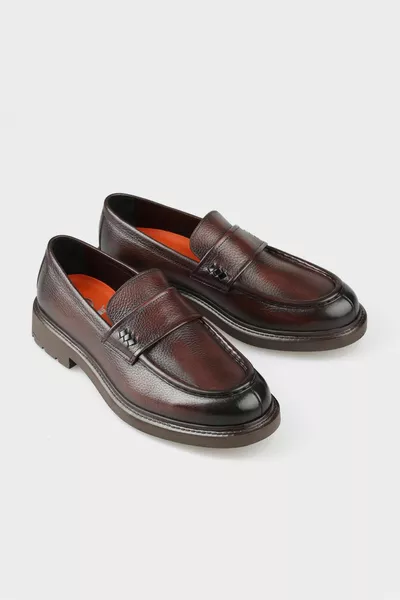 Chaussures décontractées pour hommes en cuir café