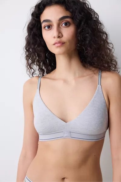 حمالة صدر مثلثة رمادية مبطنة قابلة للإزالة