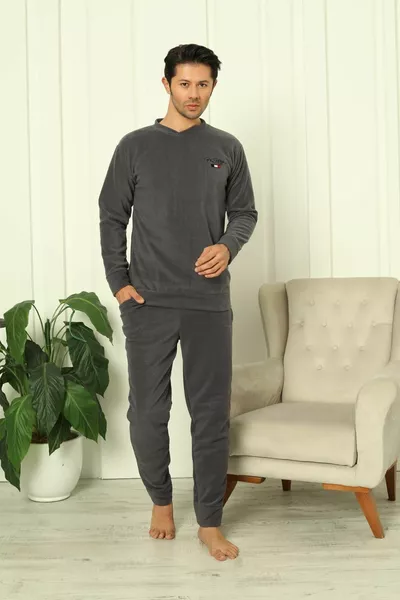 طقم بيجاما شتوي قطني رجالي مع ياقة