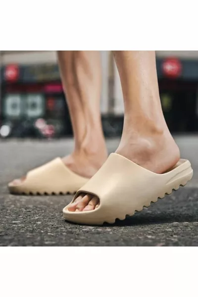 حمام سباحة غير رسمي مريح شباشب سي ستريت سبورت