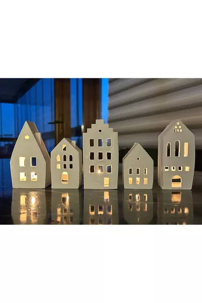 Set of 5 White Decorative Concrete Tealight Candle Holders