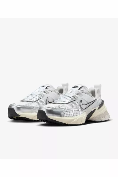 حذاء رياضي W K Run للسيدات 